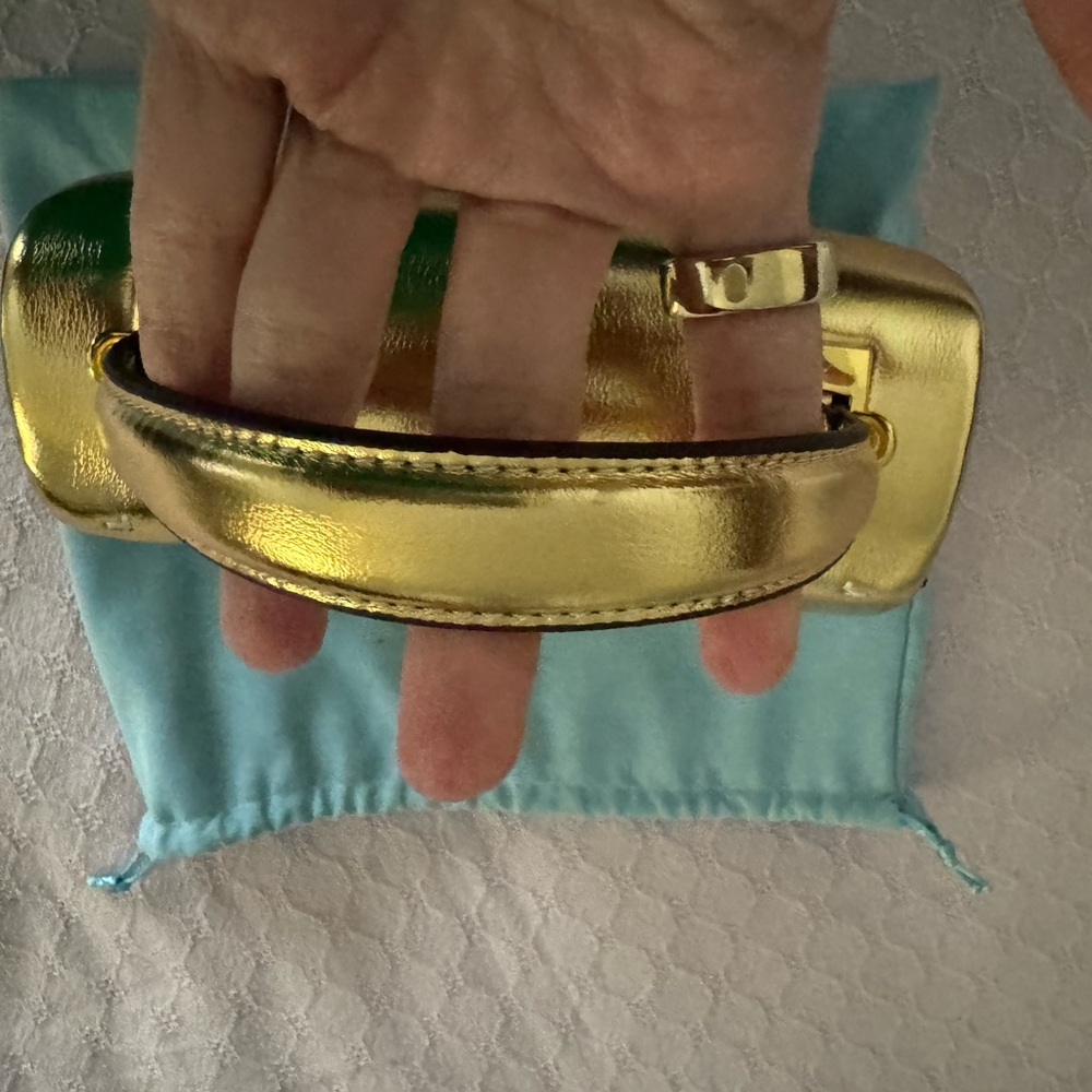 Tiffany & Fred Gold Stud Gold Leather bag - Picture 5 of 8